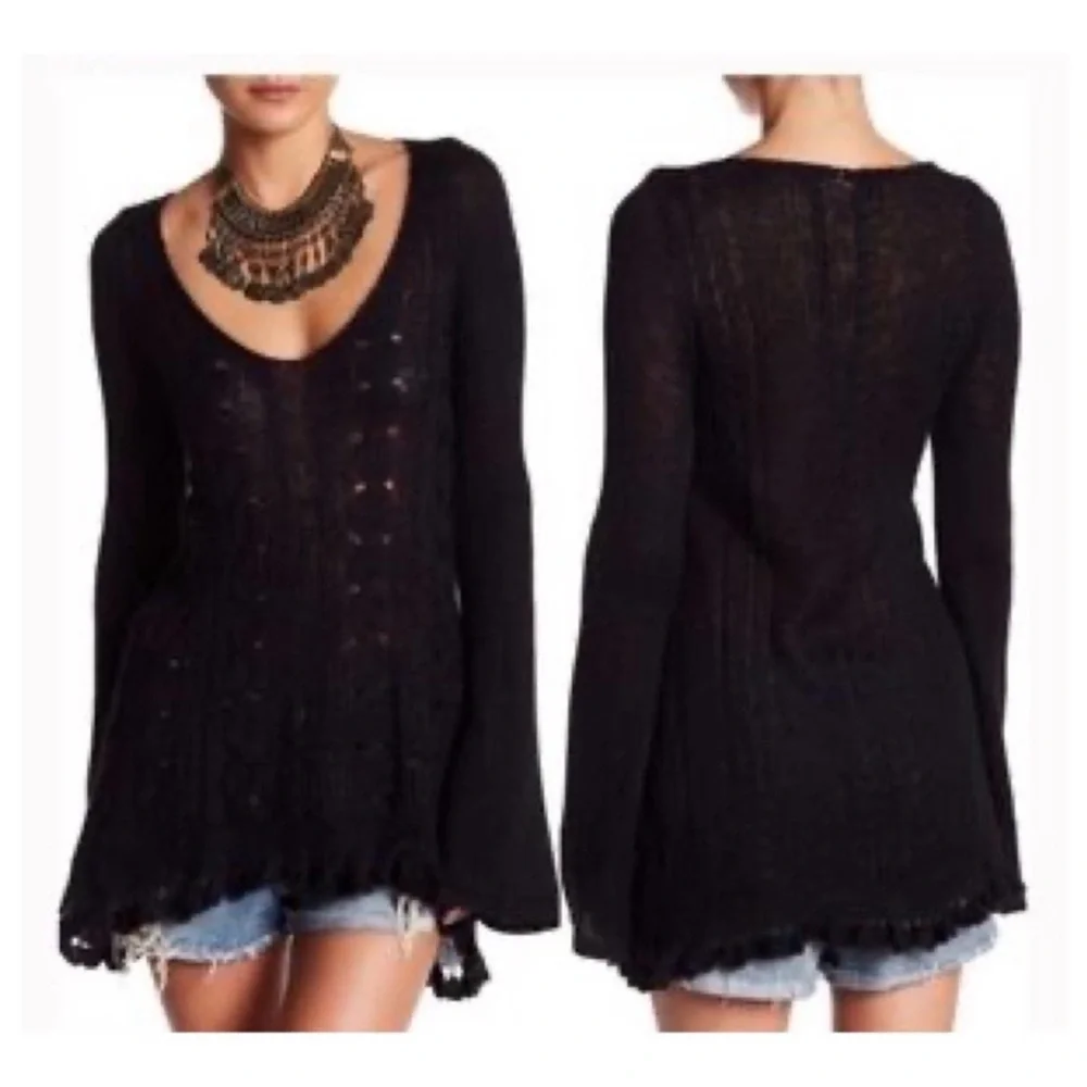 Free People Sweater Alpaca Blend Cable Knit Bell Sleeve Tunic Style Black Medium